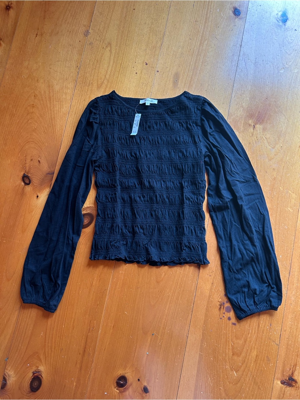 Maxwell Black Ruched Long-Sleeve Women's Top
